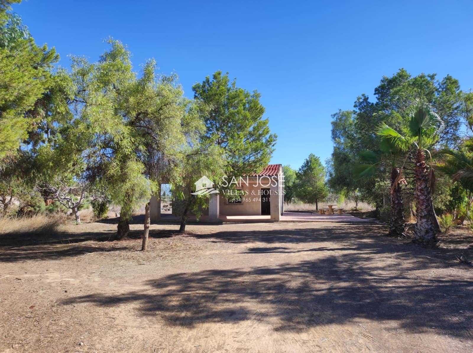 Chalet de 2 habitaciones en Aspe en venta con garaje - 169.680 € (Ref: 7924081)