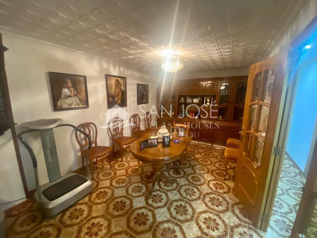 4 sypialnia Dom na sprzedaż w San Vicente / Sant Vicent del Raspeig z garażem - 449 995 € (Ref: 7970603)