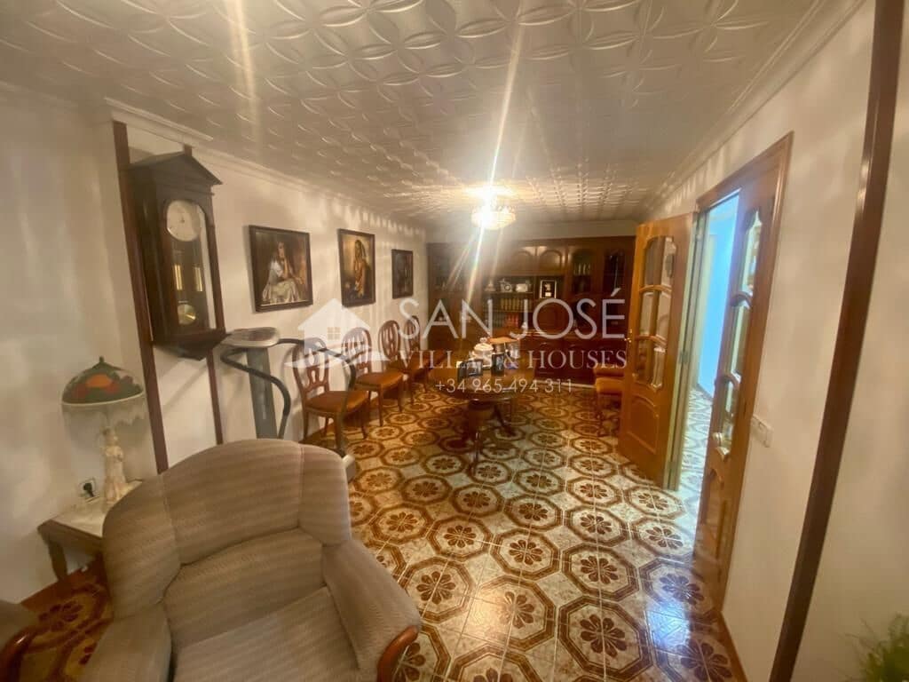 4 sypialnia Dom na sprzedaż w San Vicente / Sant Vicent del Raspeig z garażem - 449 995 € (Ref: 7970603)