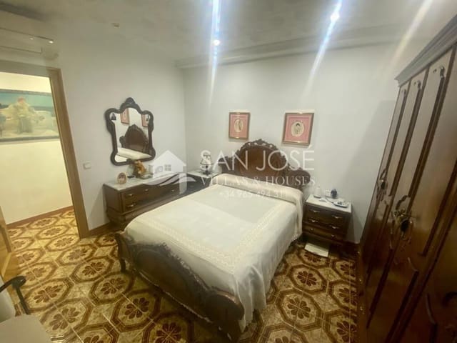 4 quarto Casa em Banda para venda em San Vicente / Sant Vicent del Raspeig com garagem - 449 995 € (Ref: 7970603)