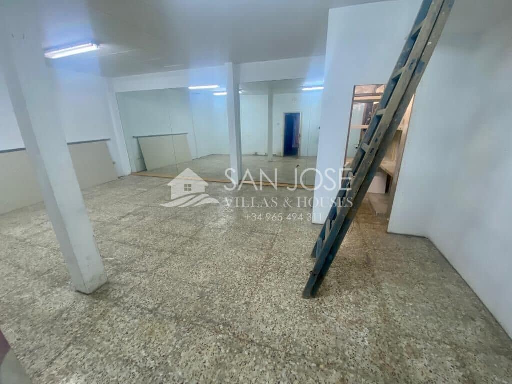 4 camera da letto Commerciale da affittare in San Vicente / Sant Vicent del Raspeig - 1.500 € (Rif: 7970604)
