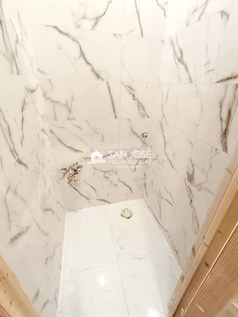 3 soveværelse Byhus til salg i Novelda - € 130.000 (Ref: 8051449)