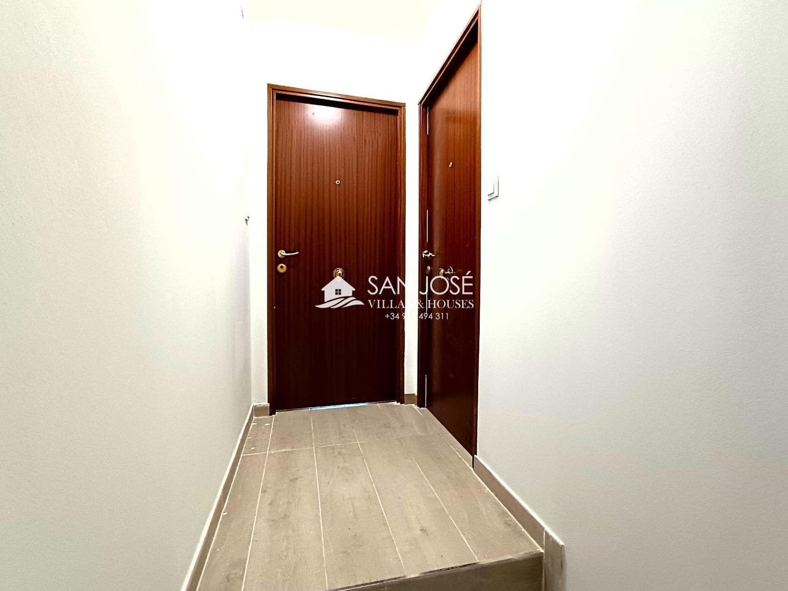 3 soveværelse Byhus til salg i Novelda - € 130.000 (Ref: 8051449)