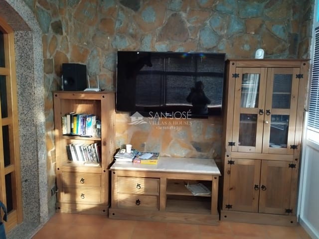 Chalet de 3 habitaciones en La Romana en venta con piscina - 360.000 € (Ref: 8068916)