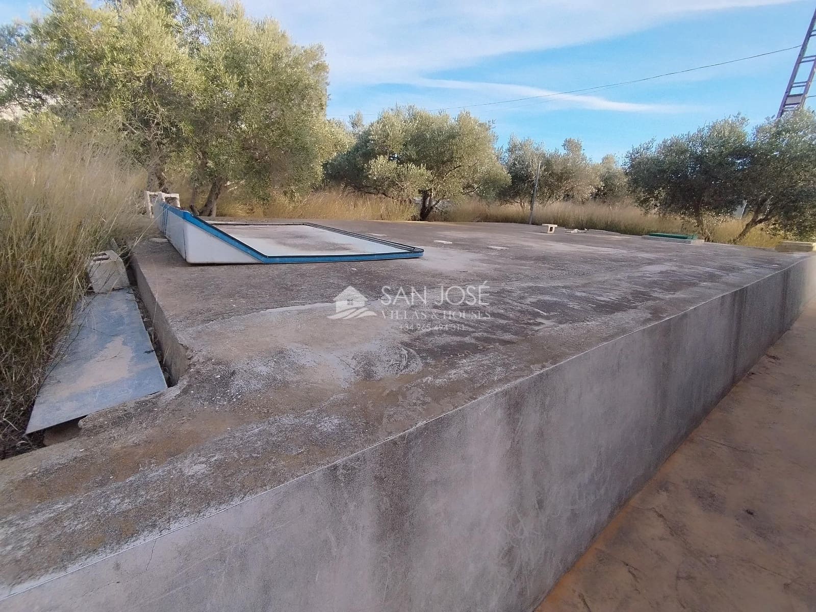 3 bedroom Villa for sale in La Romana with pool - € 360,000 (Ref: 8068916)