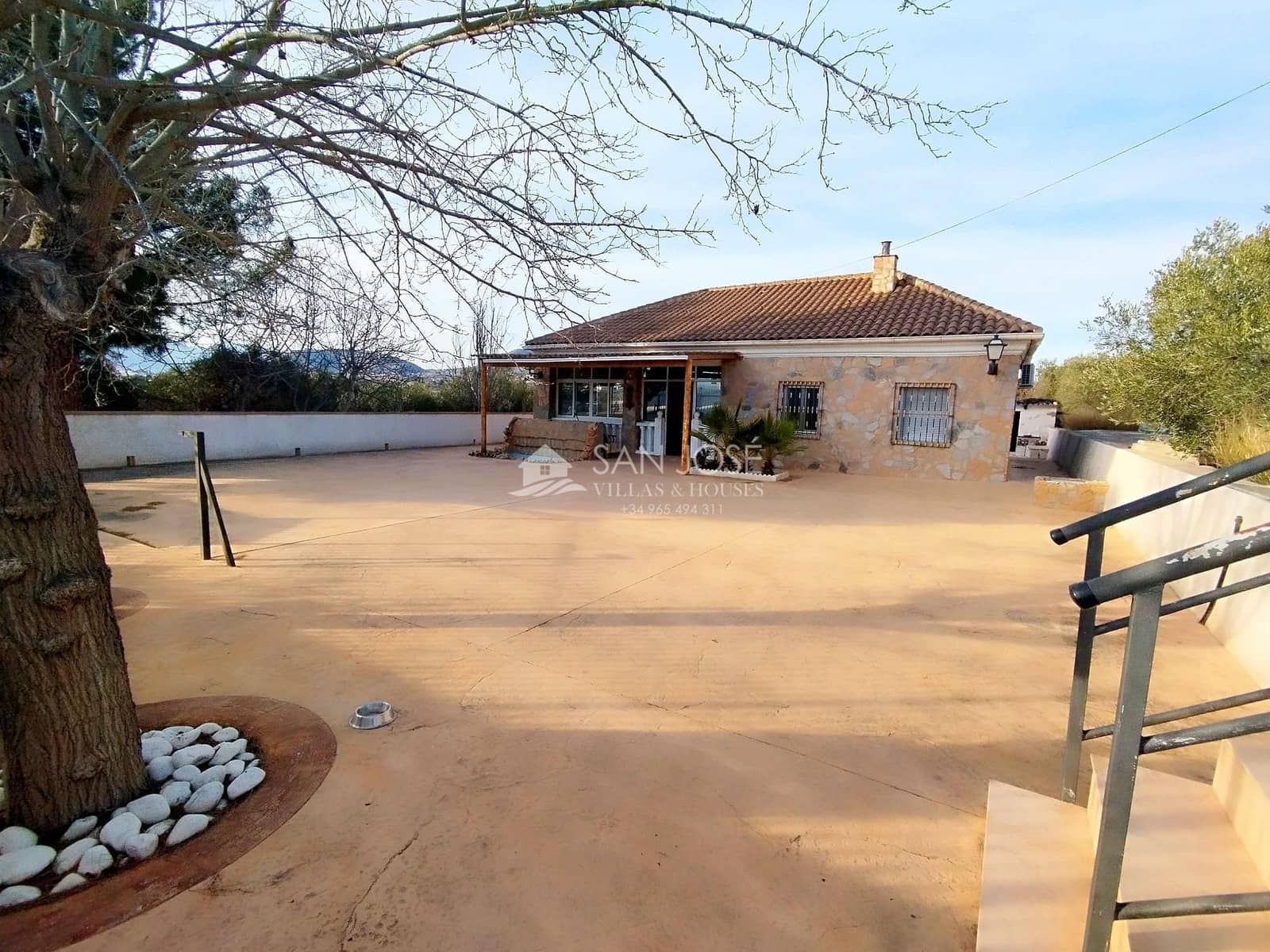 3 bedroom Villa for sale in La Romana with pool - € 360,000 (Ref: 8068916)