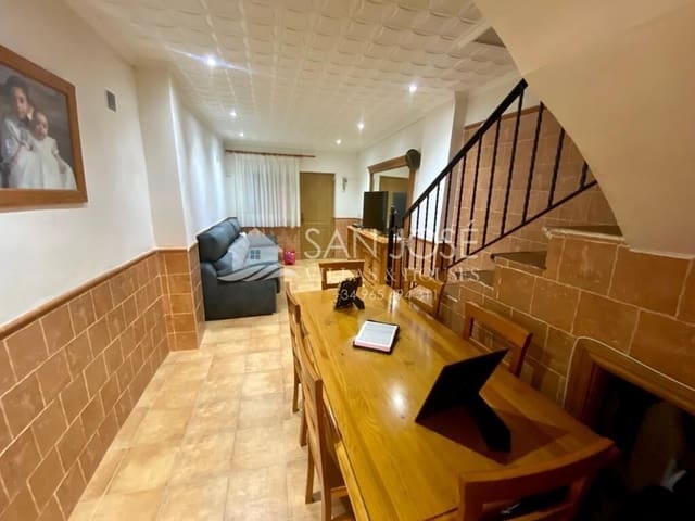 3 quarto Casa em Banda para venda em Muchamiel / Mutxamel com garagem - 230 000 € (Ref: 8069976)