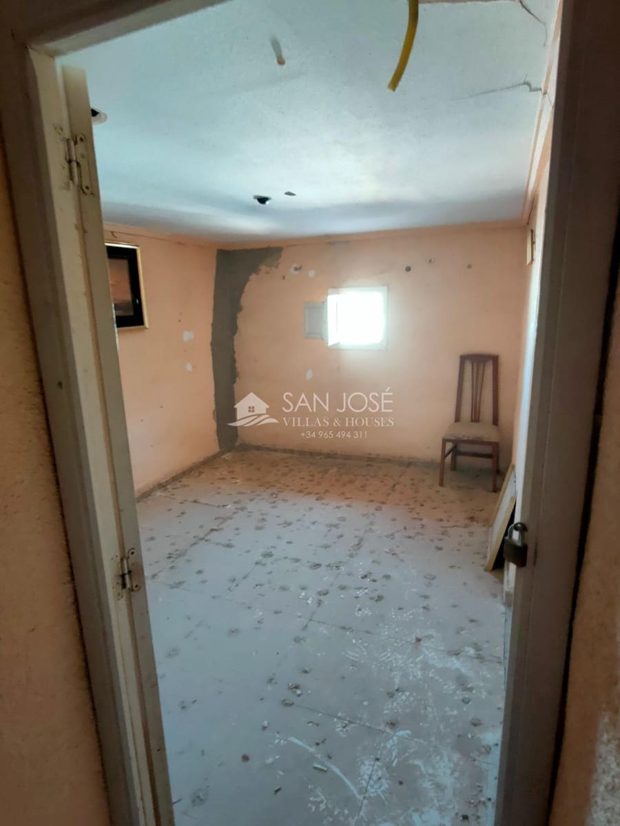 6 soveværelse Finca/Landehus til salg i Aspe - € 120.000 (Ref: 8183964)