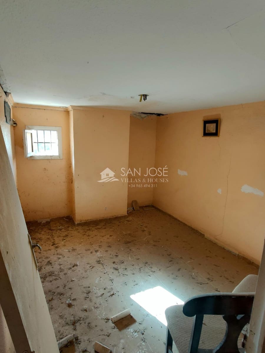 6 soveværelse Finca/Landehus til salg i Aspe - € 120.000 (Ref: 8183964)