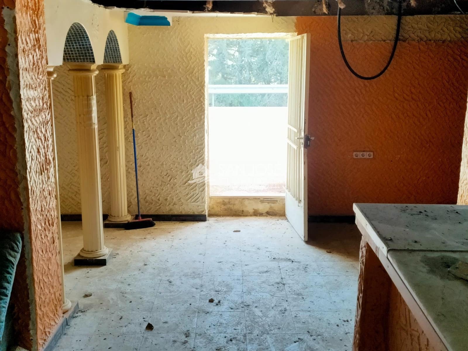 6 soveværelse Finca/Landehus til salg i Aspe - € 120.000 (Ref: 8183964)