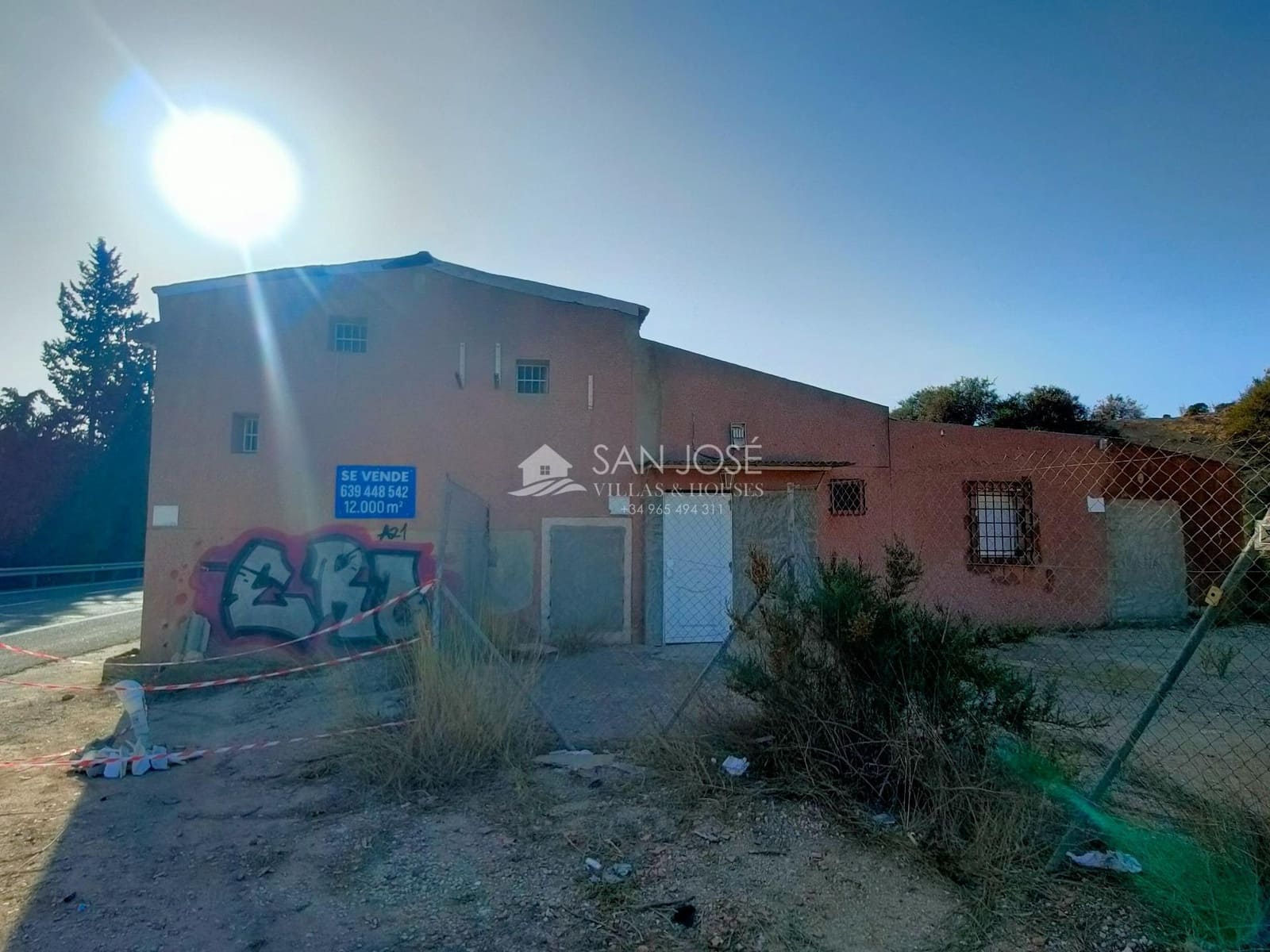 6 soveværelse Finca/Landehus til salg i Aspe - € 120.000 (Ref: 8183964)