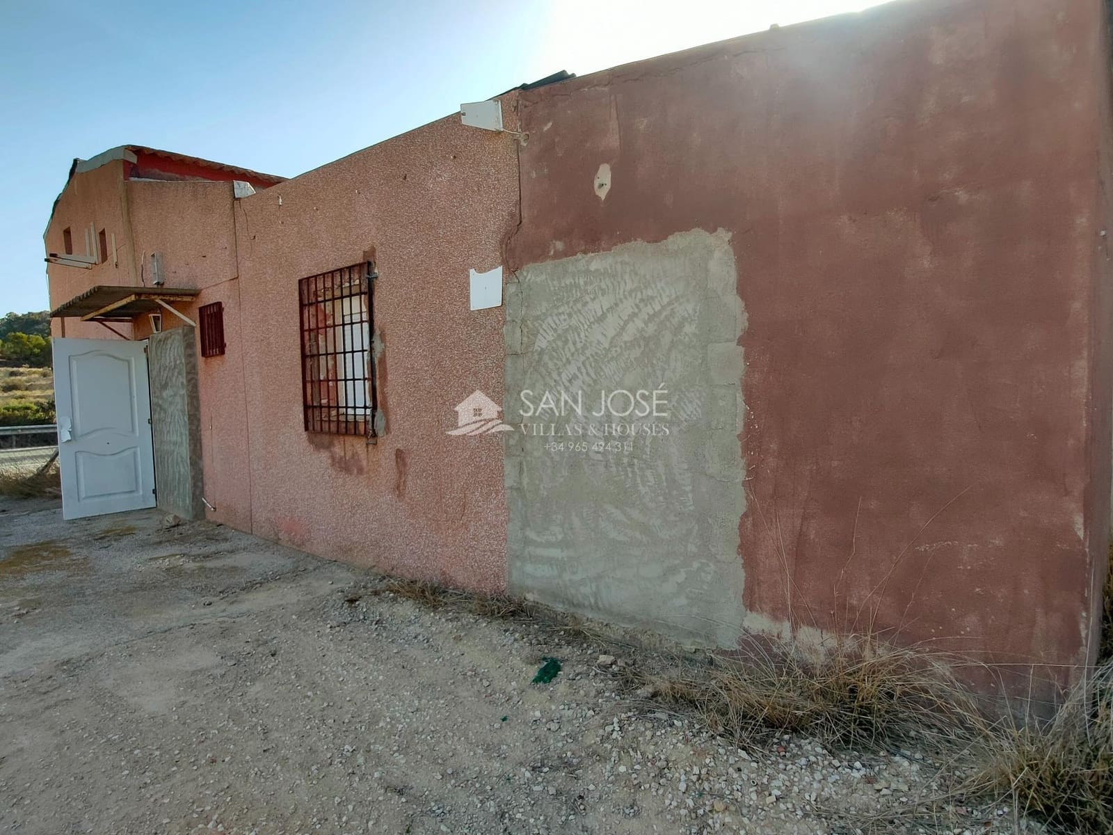 6 soveværelse Finca/Landehus til salg i Aspe - € 120.000 (Ref: 8183964)