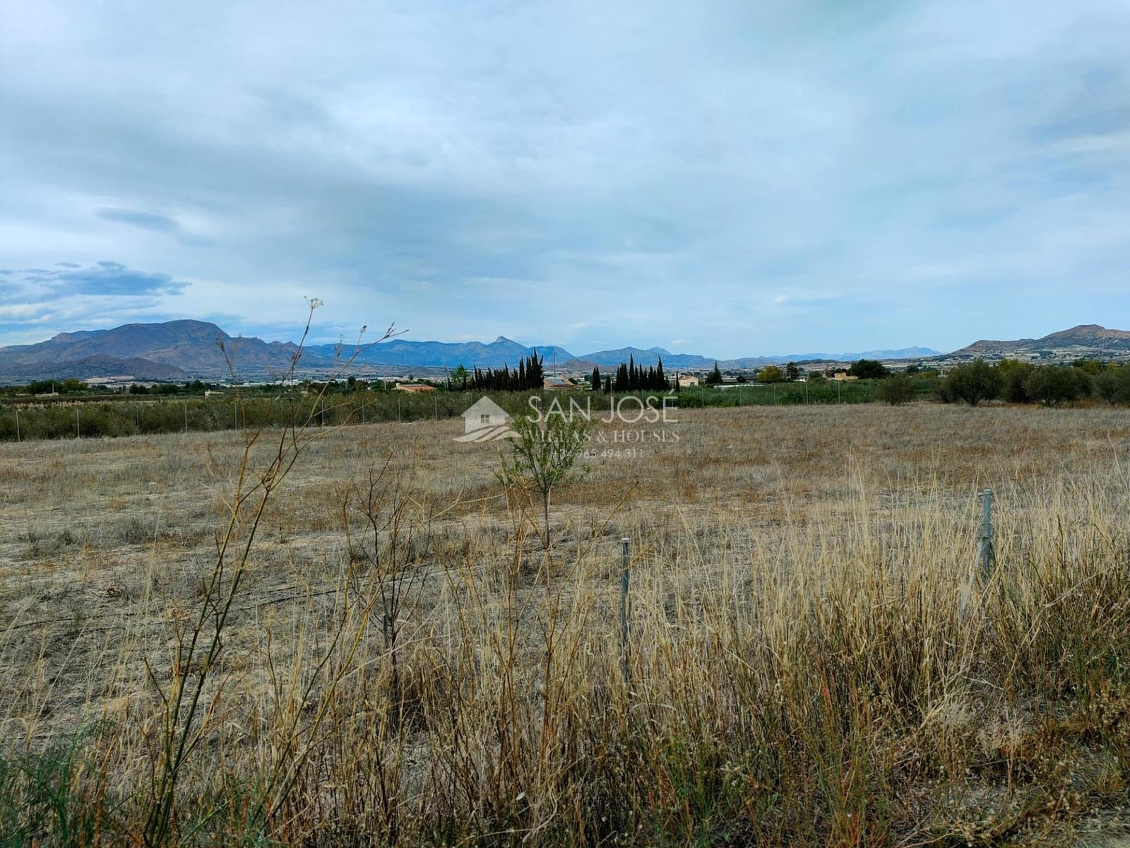 Finca/Maison de Campagne à vendre à Aspe - 51 000 € (Ref: 8270600)