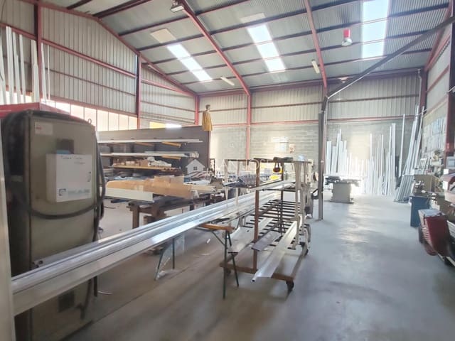 Business for sale in Aspe - € 310,890 (Ref: 8307106)