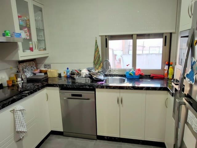 6 soverom Leilighet til salgs i Aspe med garasje - € 466 335 (Ref: 8308432)