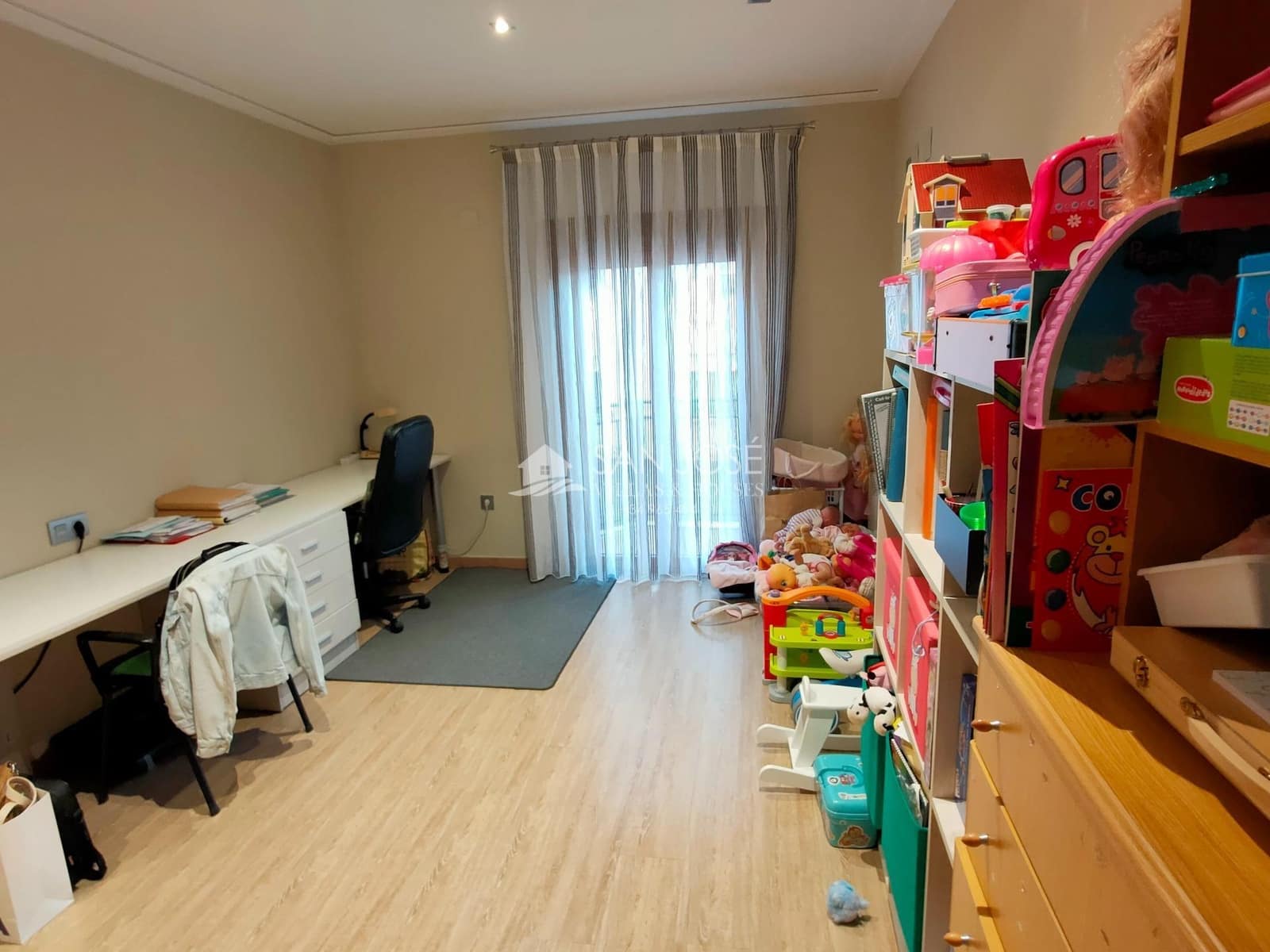 6 soverom Leilighet til salgs i Aspe med garasje - € 466 335 (Ref: 8308432)