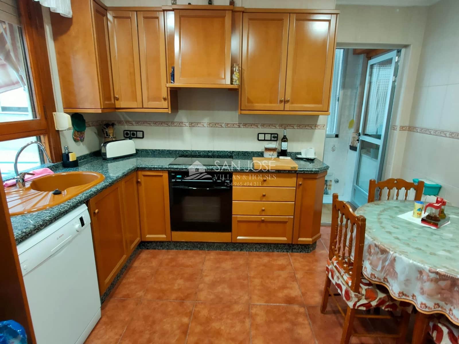 6 soverom Leilighet til salgs i Aspe med garasje - € 466 335 (Ref: 8308432)