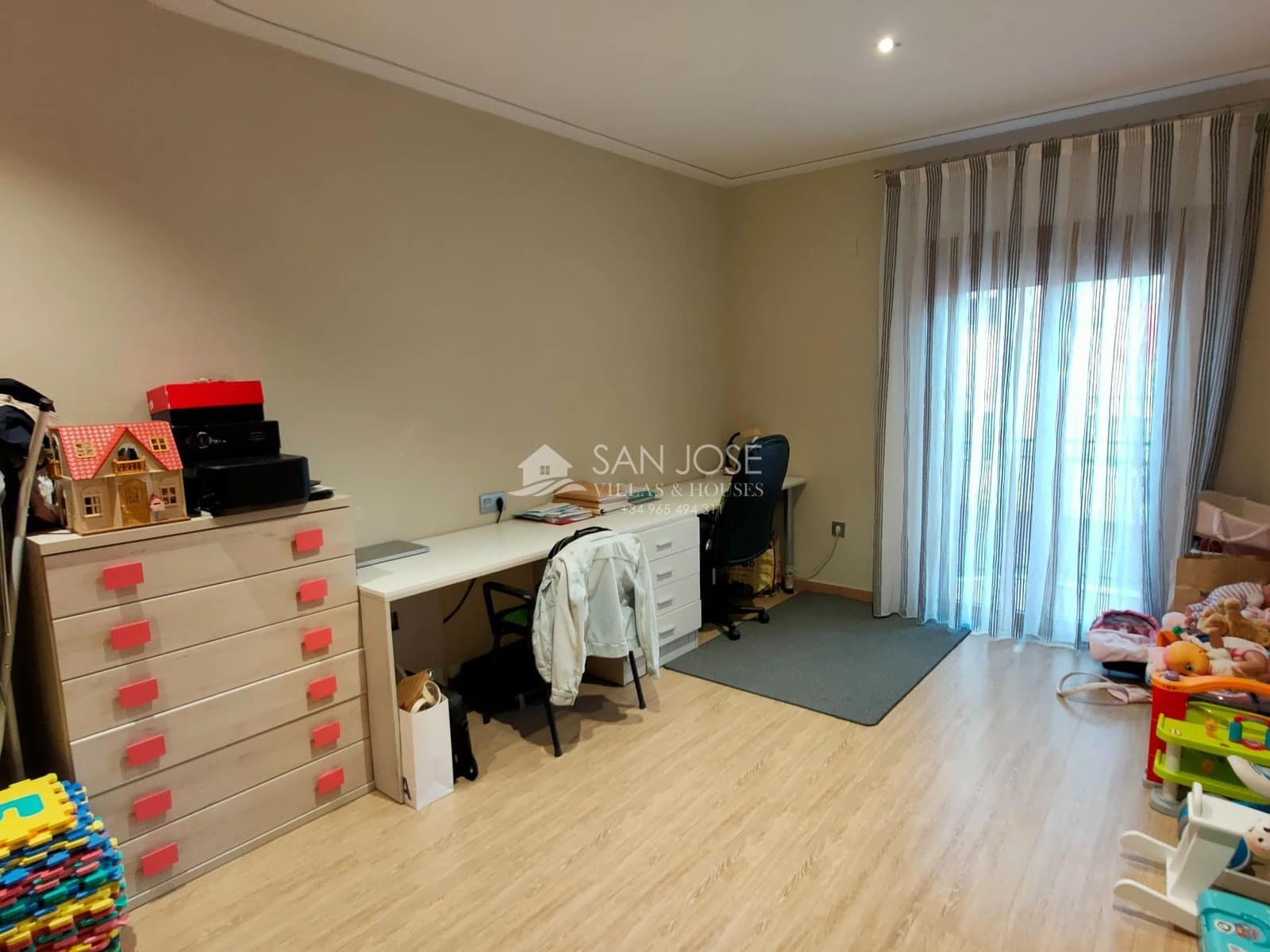 6 soverom Leilighet til salgs i Aspe med garasje - € 466 335 (Ref: 8308432)