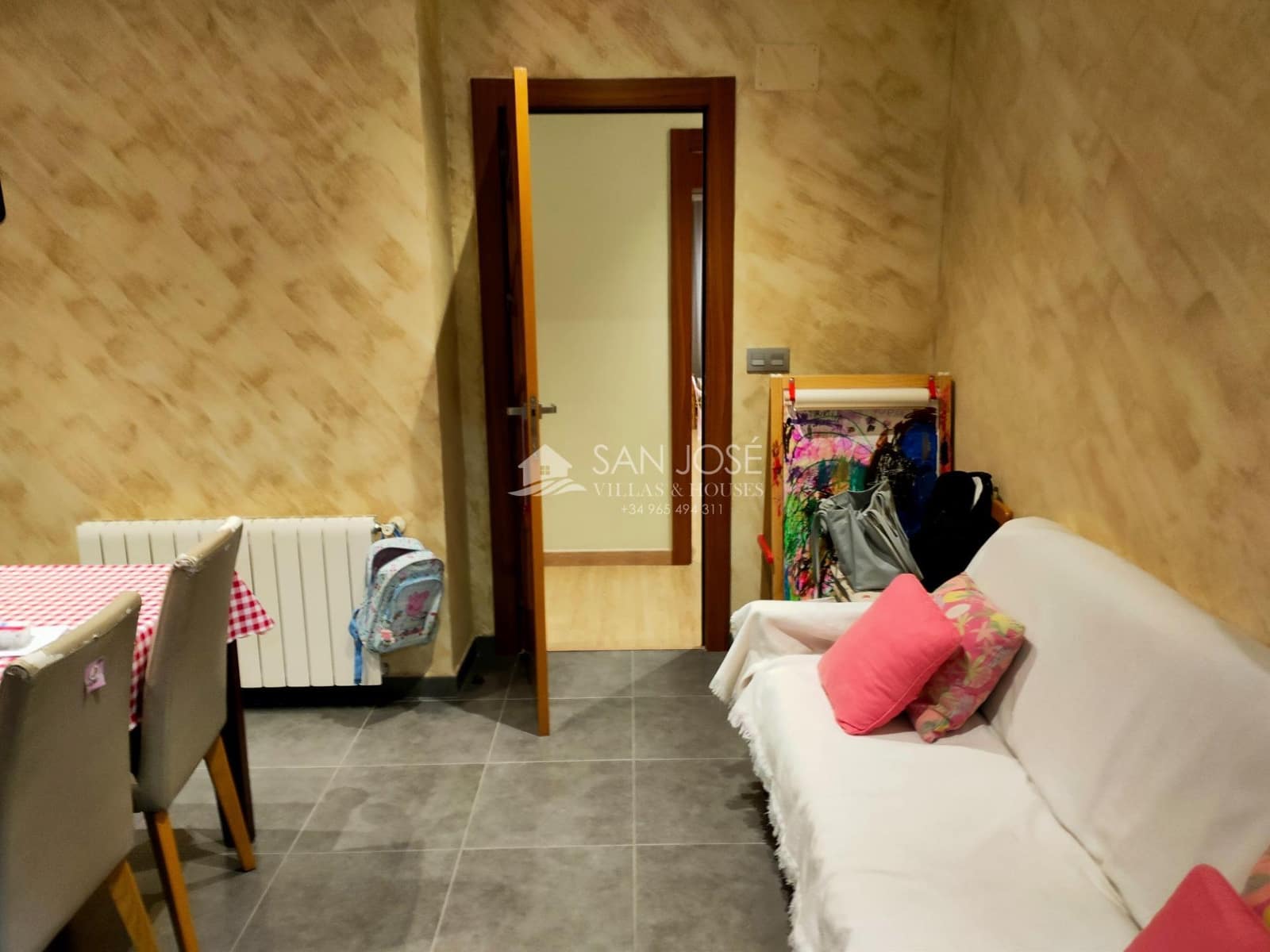 6 soverom Leilighet til salgs i Aspe med garasje - € 466 335 (Ref: 8308432)