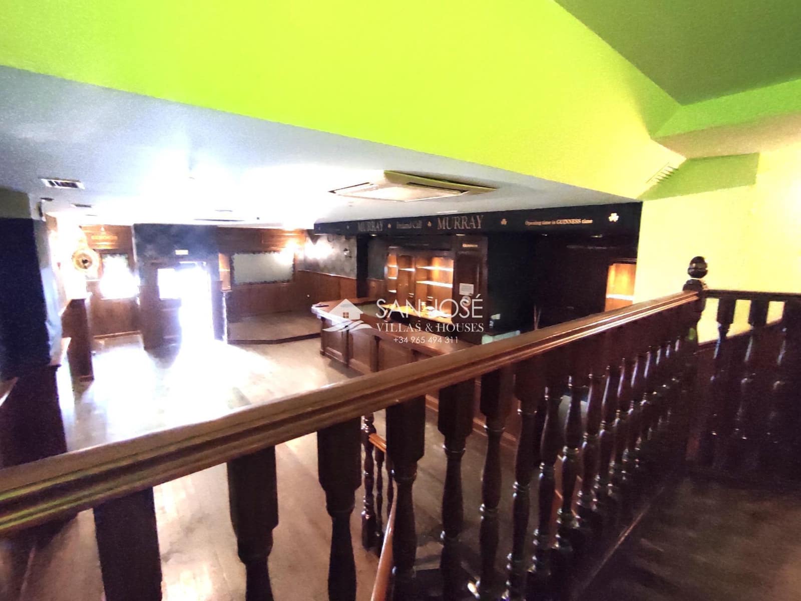 Commercial for rent in Novelda - € 650 (Ref: 8331830)