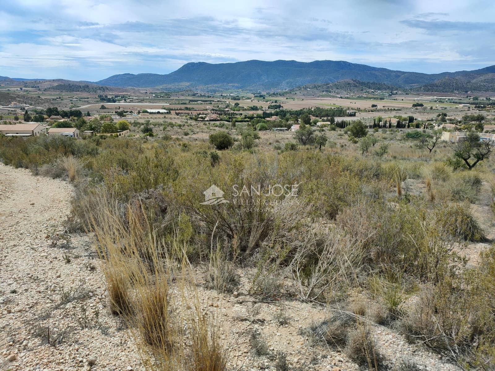 Ubebygd land til salgs i Hondon de las Nieves - € 34 509 (Ref: 8354304)