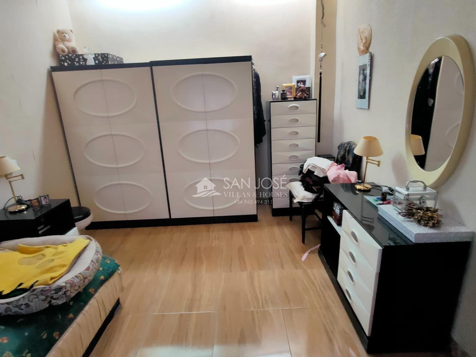 3 bedroom Flat for sale in Elda - € 125,000 (Ref: 8363016)