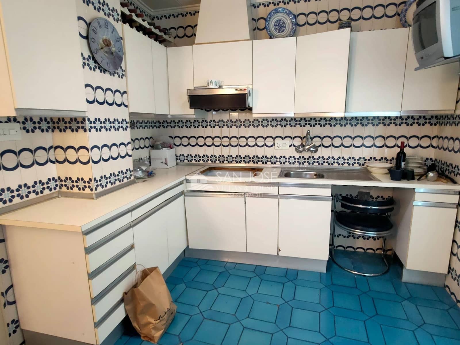 3 bedroom Flat for sale in Elda - € 125,000 (Ref: 8363016)