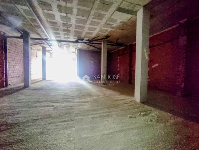 Commercieel te koop in Novelda - € 100.000 (Ref: 8366113)