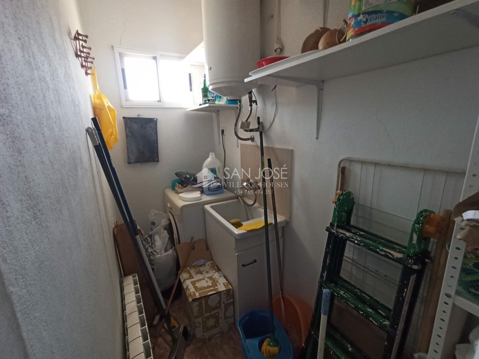 9 slaapkamer Finca/Landhuis te koop in El Canton - € 265.000 (Ref: 8373537)