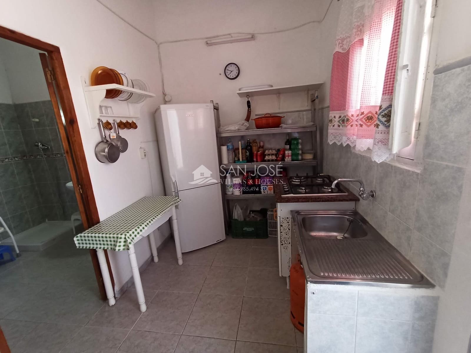 9 slaapkamer Finca/Landhuis te koop in El Canton - € 265.000 (Ref: 8373537)