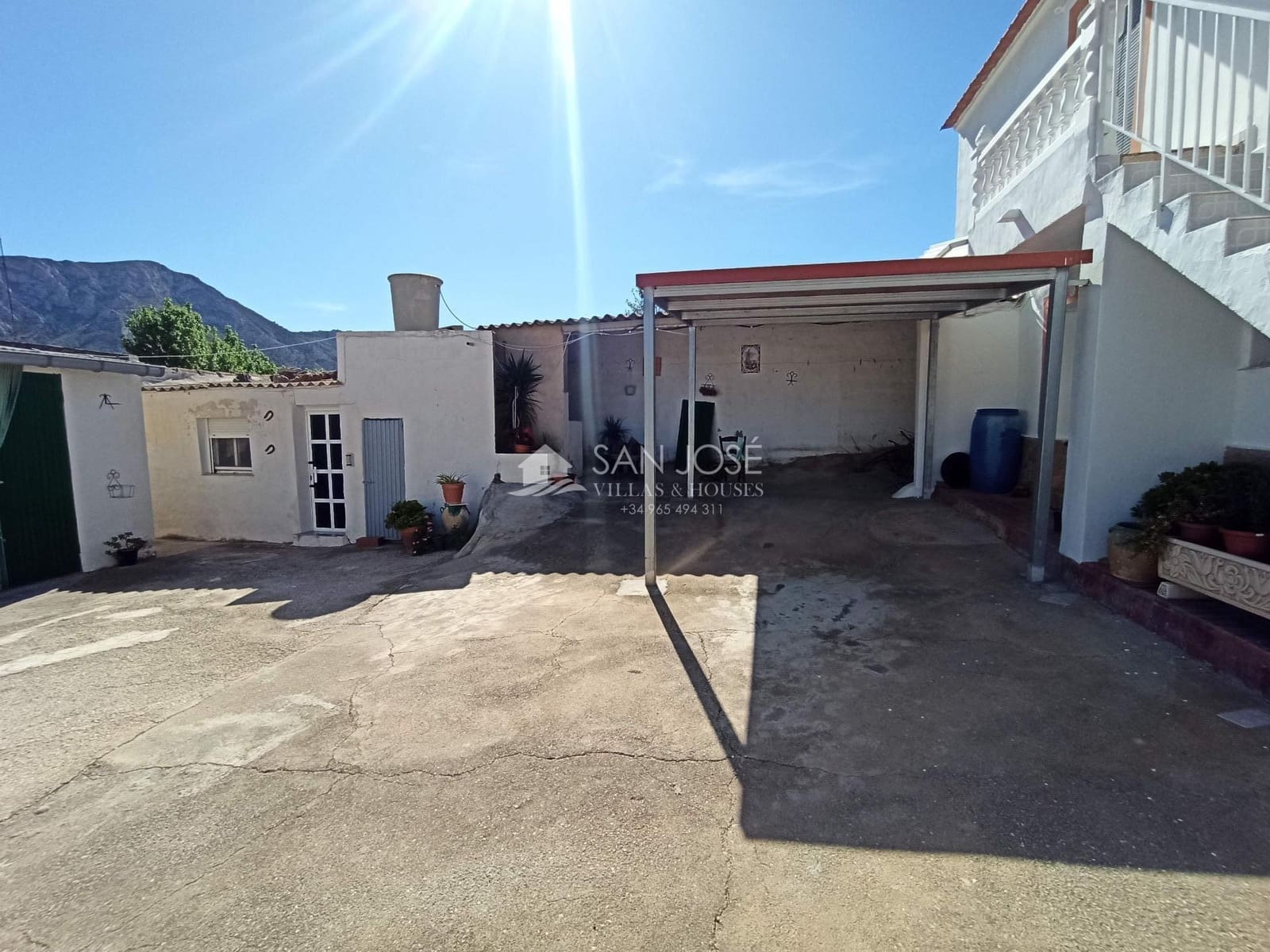 9 slaapkamer Finca/Landhuis te koop in El Canton - € 265.000 (Ref: 8373537)