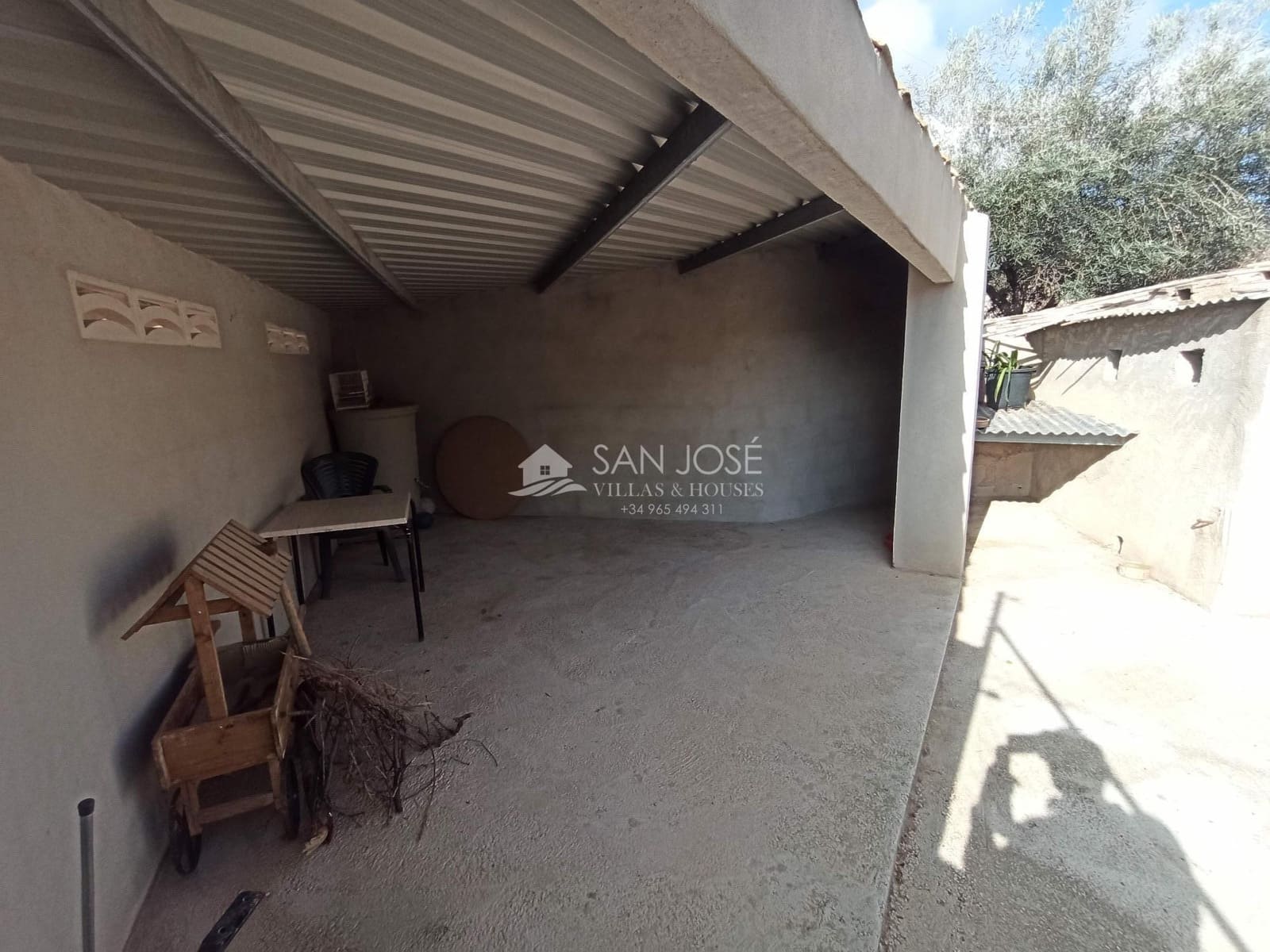 9 slaapkamer Finca/Landhuis te koop in El Canton - € 265.000 (Ref: 8373537)