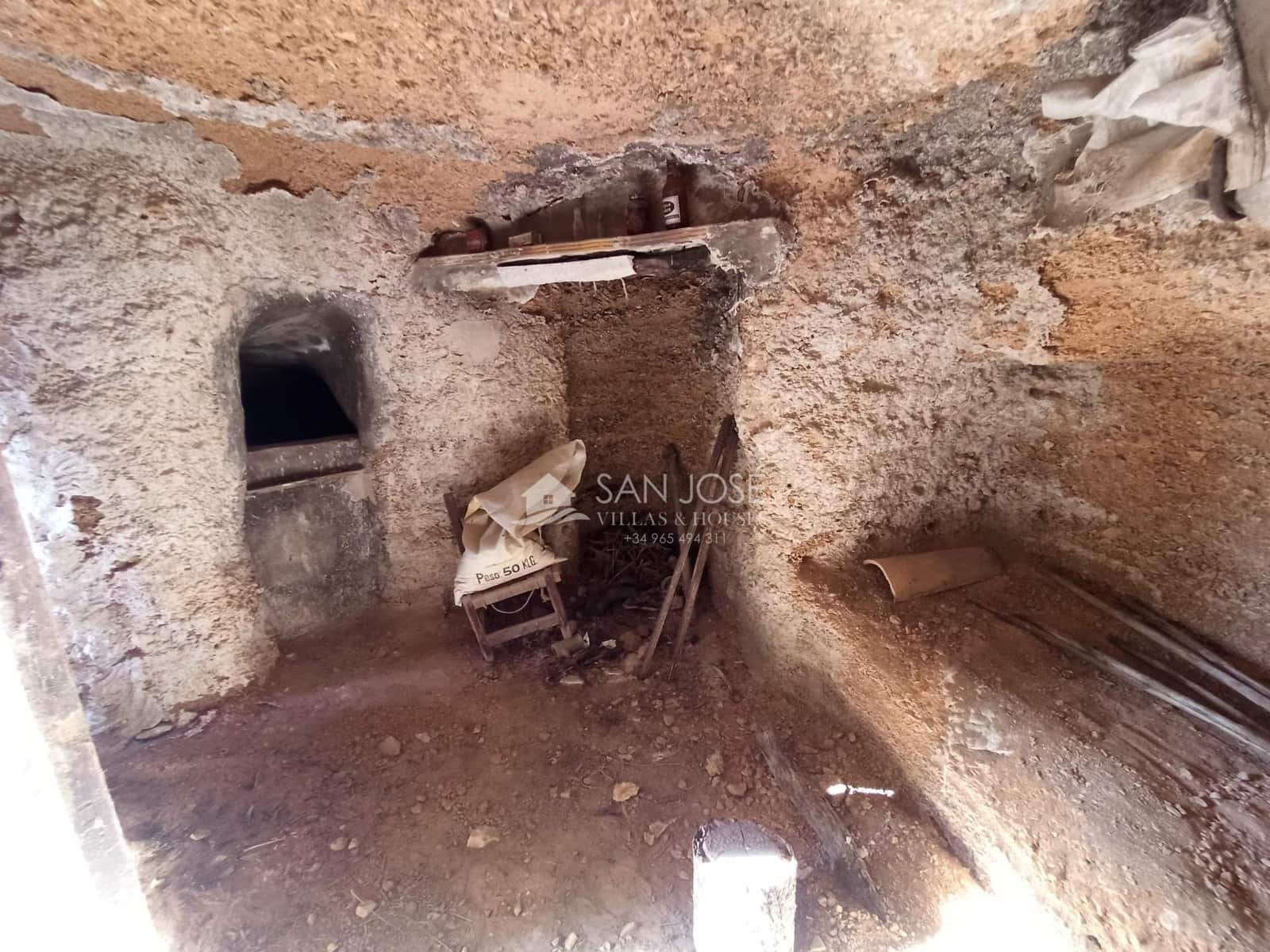 Grunde uden byggetilladelser til salg i L'Alguena / Alguenya - € 19.990 (Ref: 8382829)