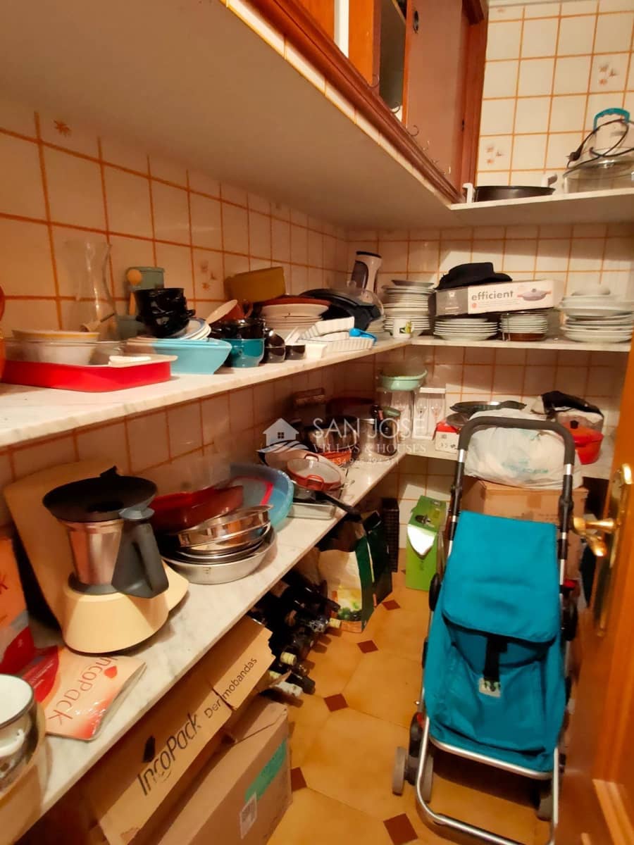 4 soverom Leilighet til salgs i Aspe med garasje - € 136 050 (Ref: 8392344)