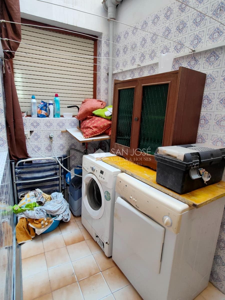 4 soverom Leilighet til salgs i Aspe med garasje - € 136 050 (Ref: 8392344)