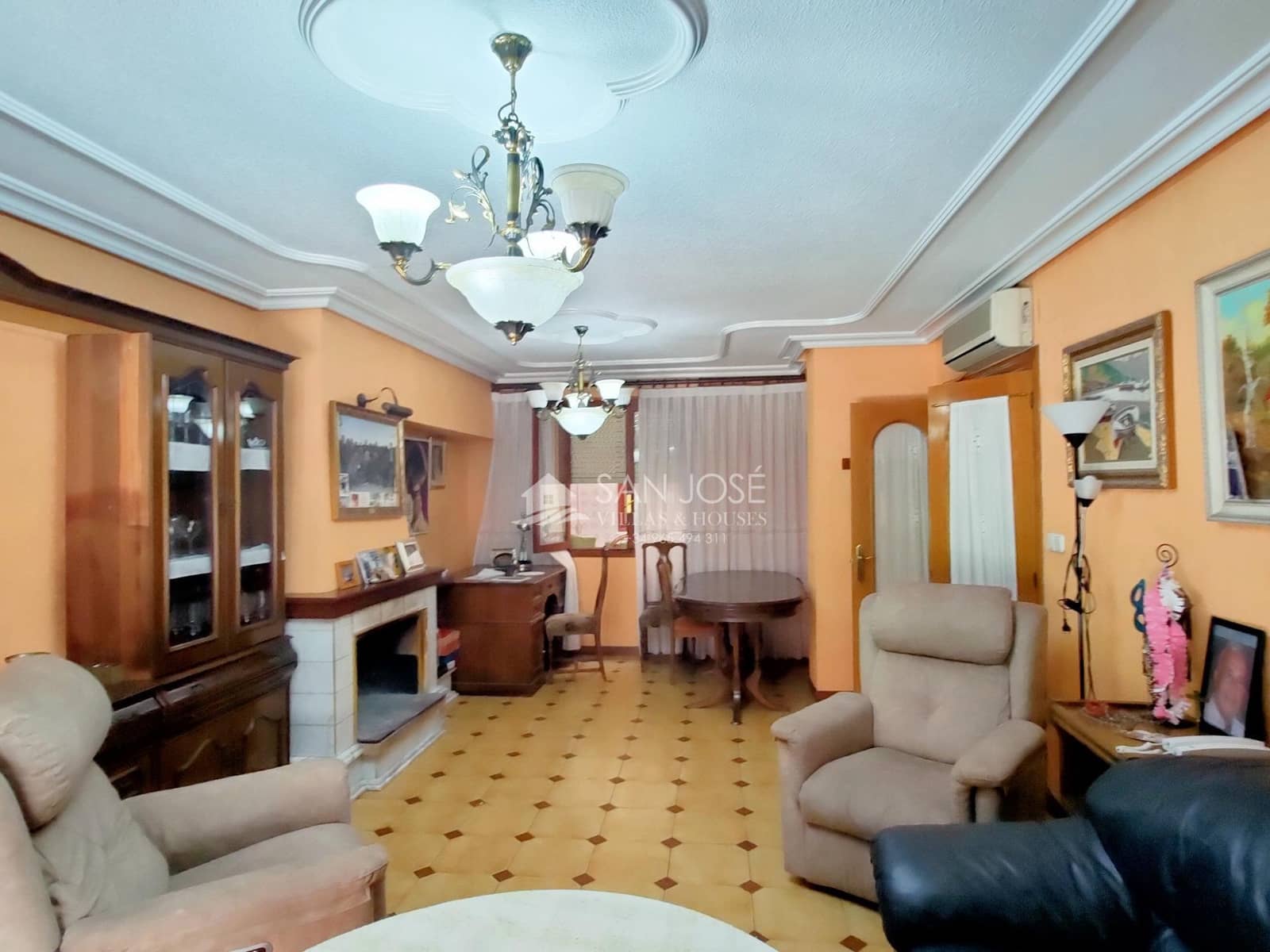 4 soverom Leilighet til salgs i Aspe med garasje - € 136 050 (Ref: 8392344)