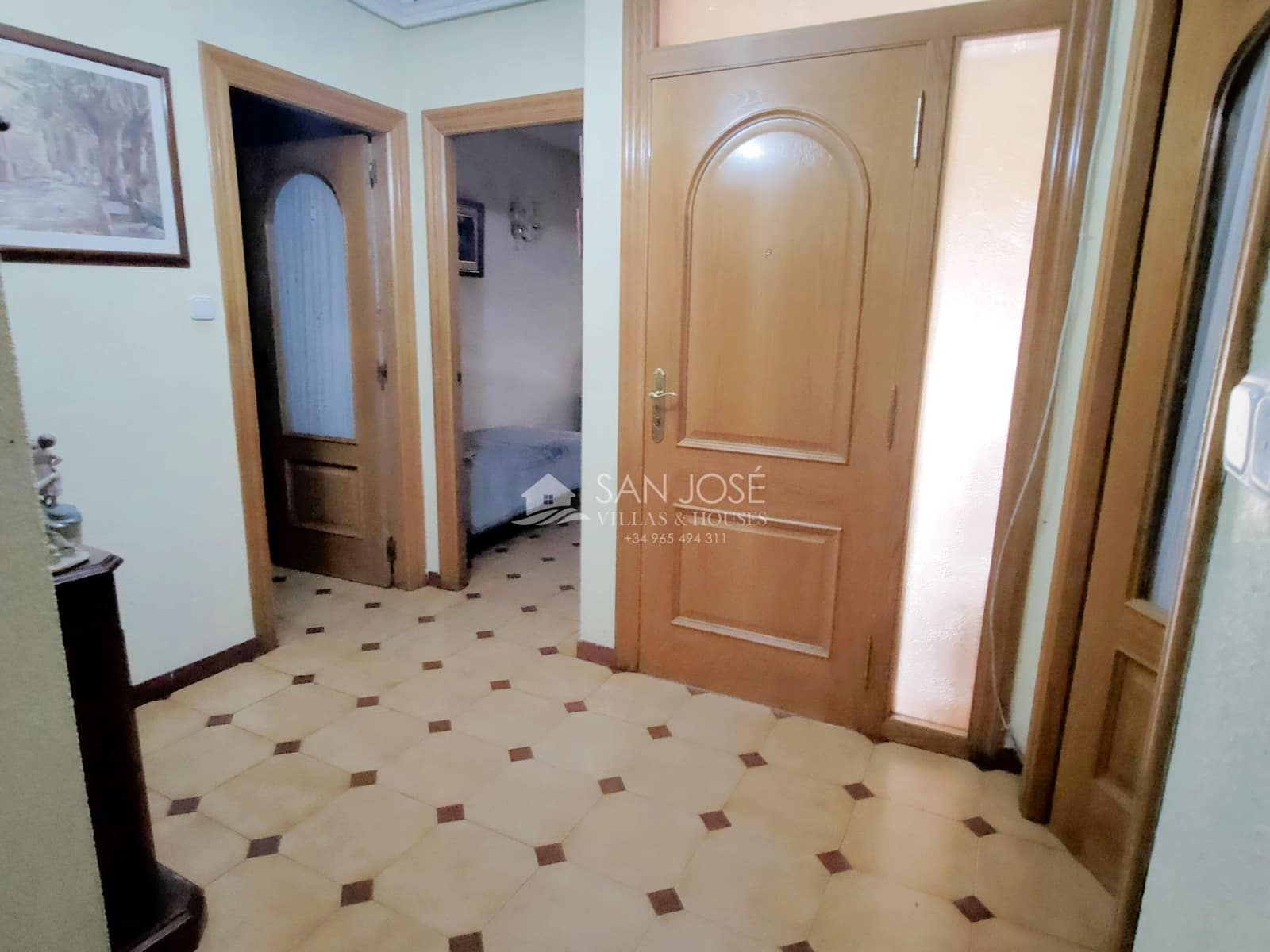 4 soverom Leilighet til salgs i Aspe med garasje - € 136 050 (Ref: 8392344)