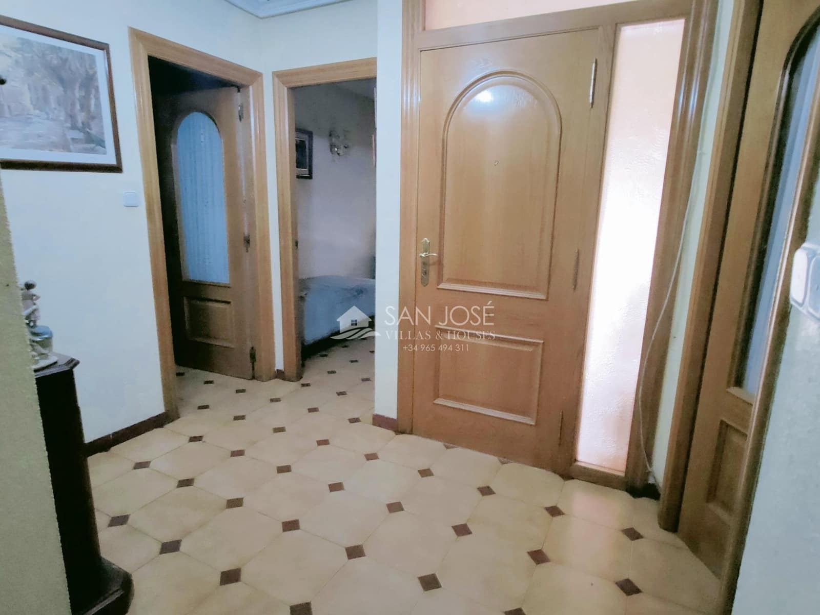 4 soverom Leilighet til salgs i Aspe med garasje - € 136 050 (Ref: 8392344)