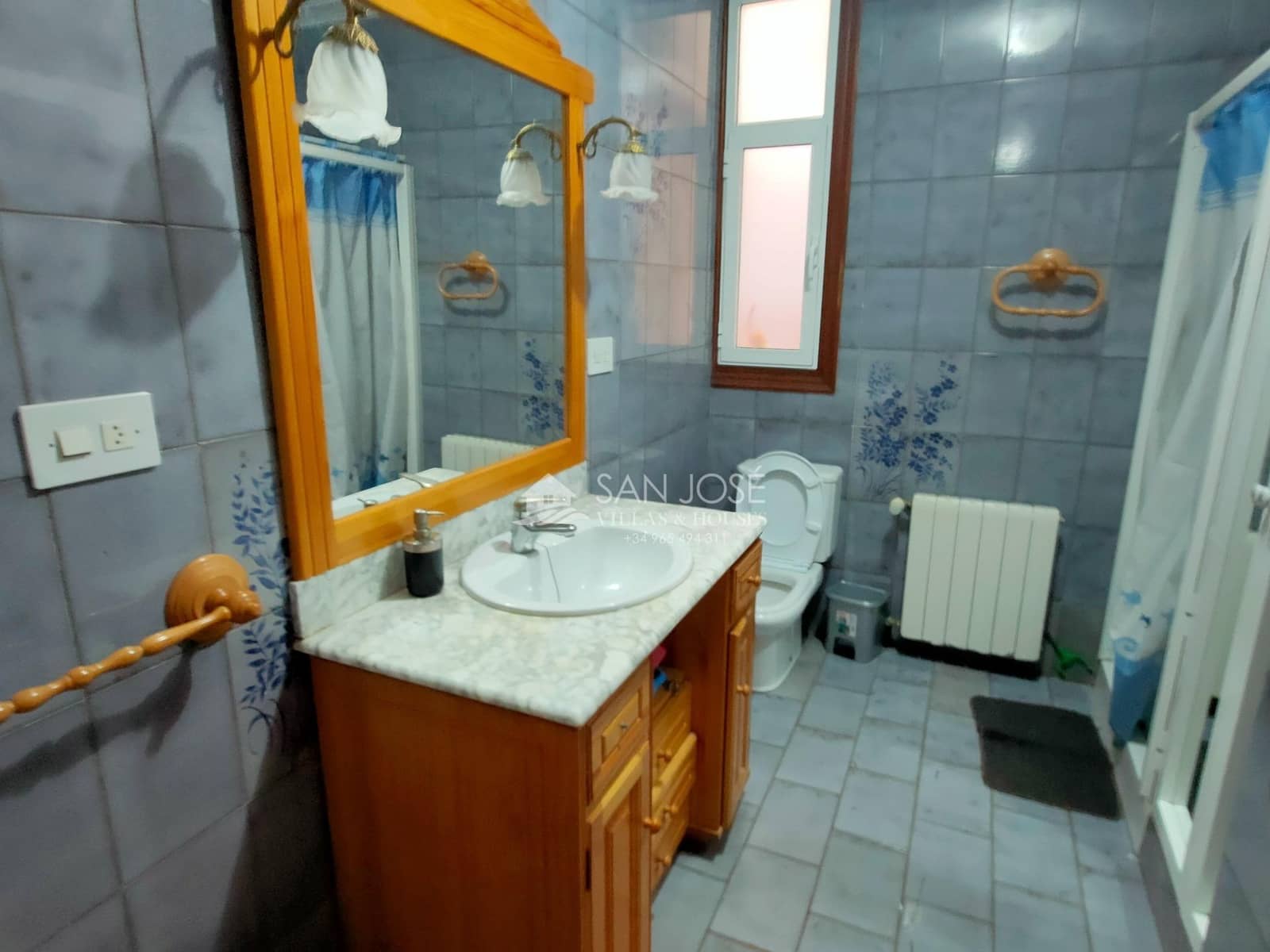 4 soverom Leilighet til salgs i Aspe med garasje - € 136 050 (Ref: 8392344)