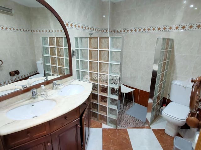 4 soverom Leilighet til salgs i Aspe med garasje - € 136 050 (Ref: 8392344)