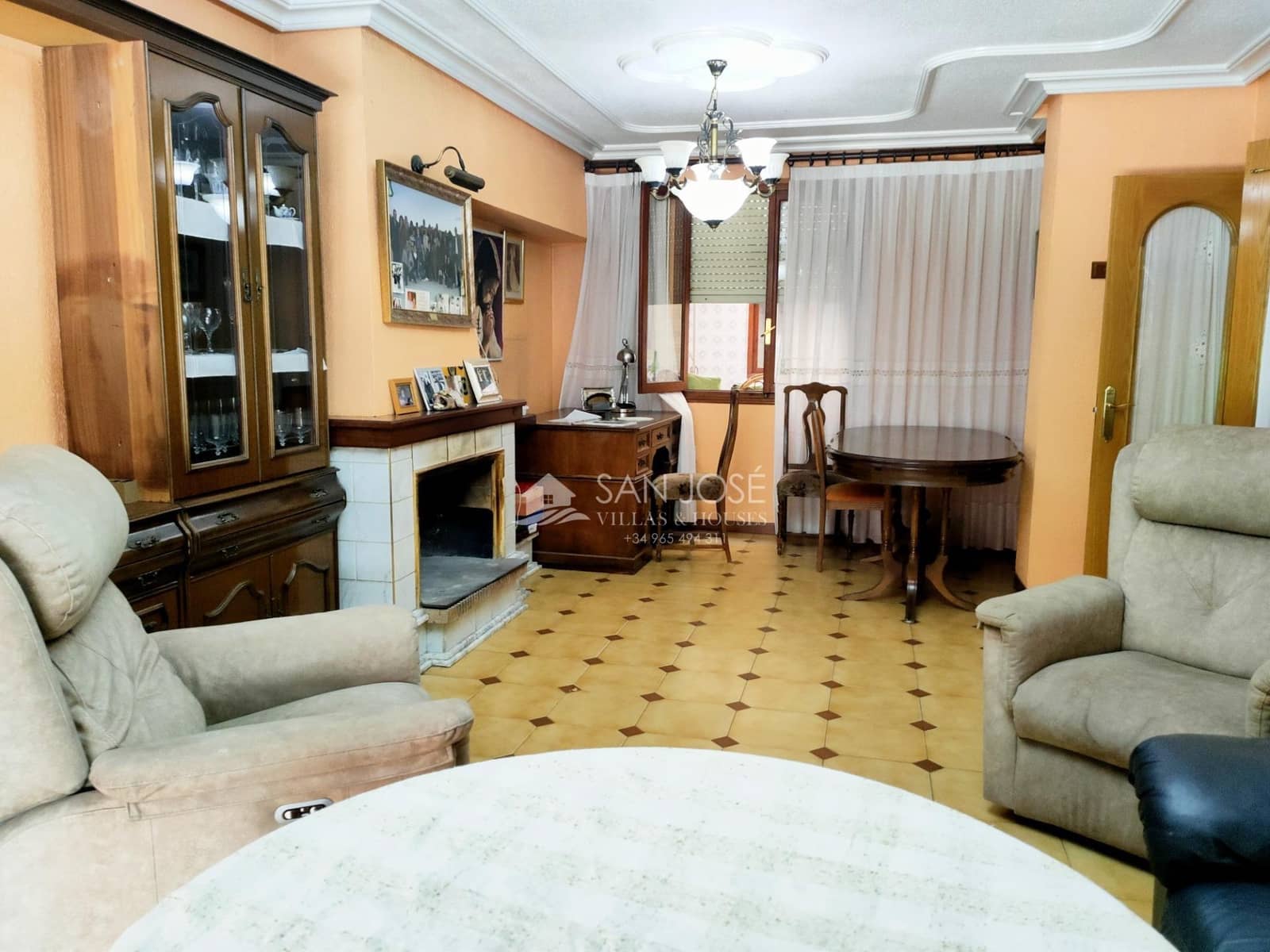 4 soverom Leilighet til salgs i Aspe med garasje - € 136 050 (Ref: 8392344)