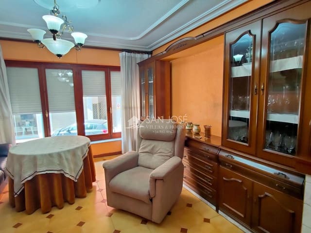 4 soverom Leilighet til salgs i Aspe med garasje - € 136 050 (Ref: 8392344)