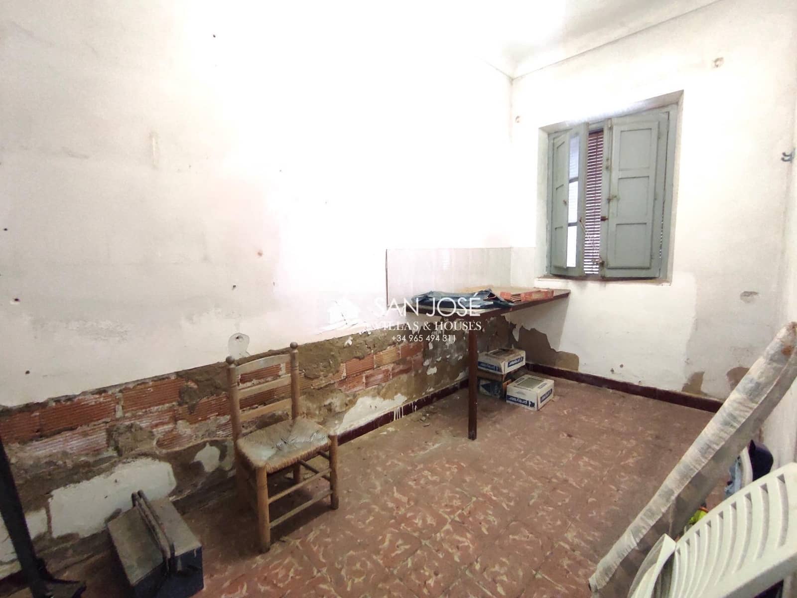 Commercieel te koop in Novelda - € 48.000 (Ref: 8398841)