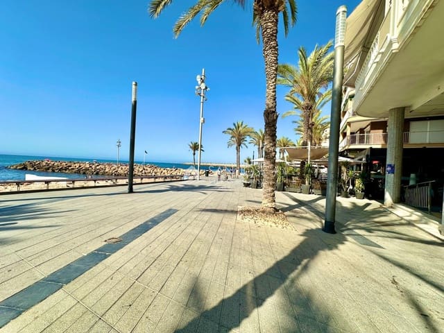 Piso de 3 habitaciones en Playa del Cura, Torrevieja en venta con garaje - 390.000 € (Ref: 8437208)