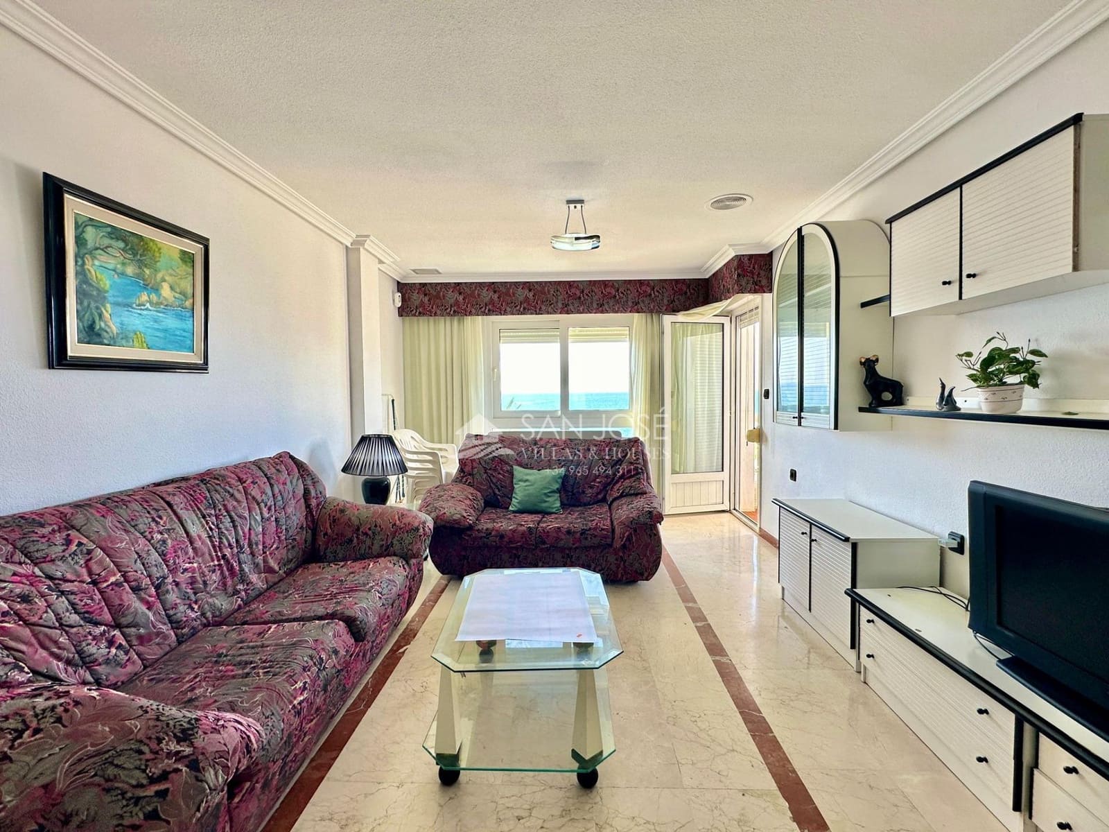 Piso de 3 habitaciones en Torrevieja en venta con garaje - 390.000 € (Ref: 8437208)