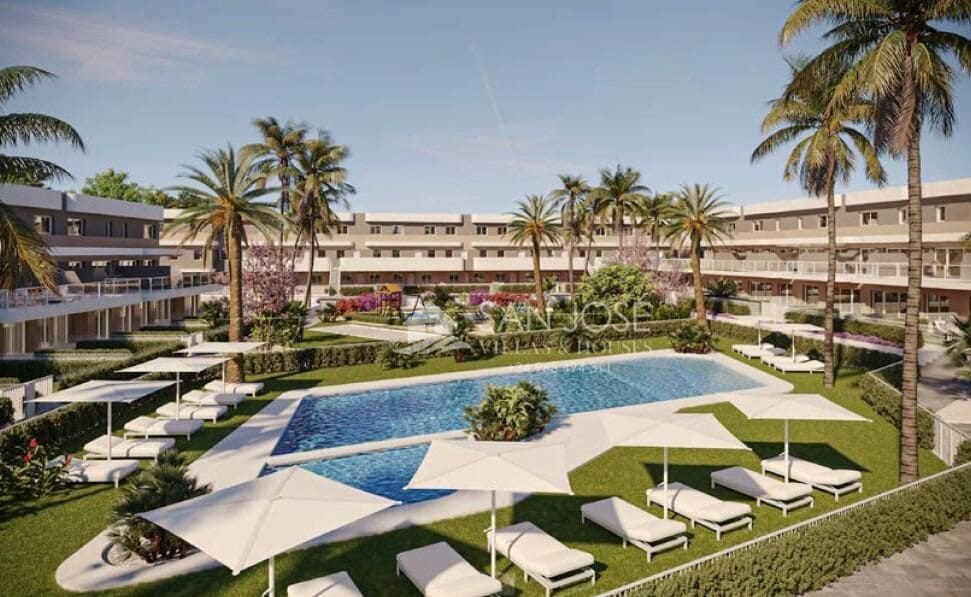 3 bedroom Apartment for sale in Monforte del Cid with pool - € 245,000 (Ref: 8440705)