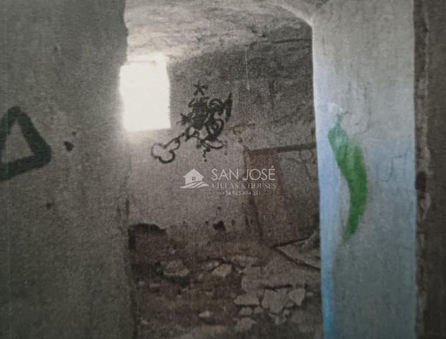 Mark till salu i Monóvar / Monóver - 50 000 € (Ref: 8485493)