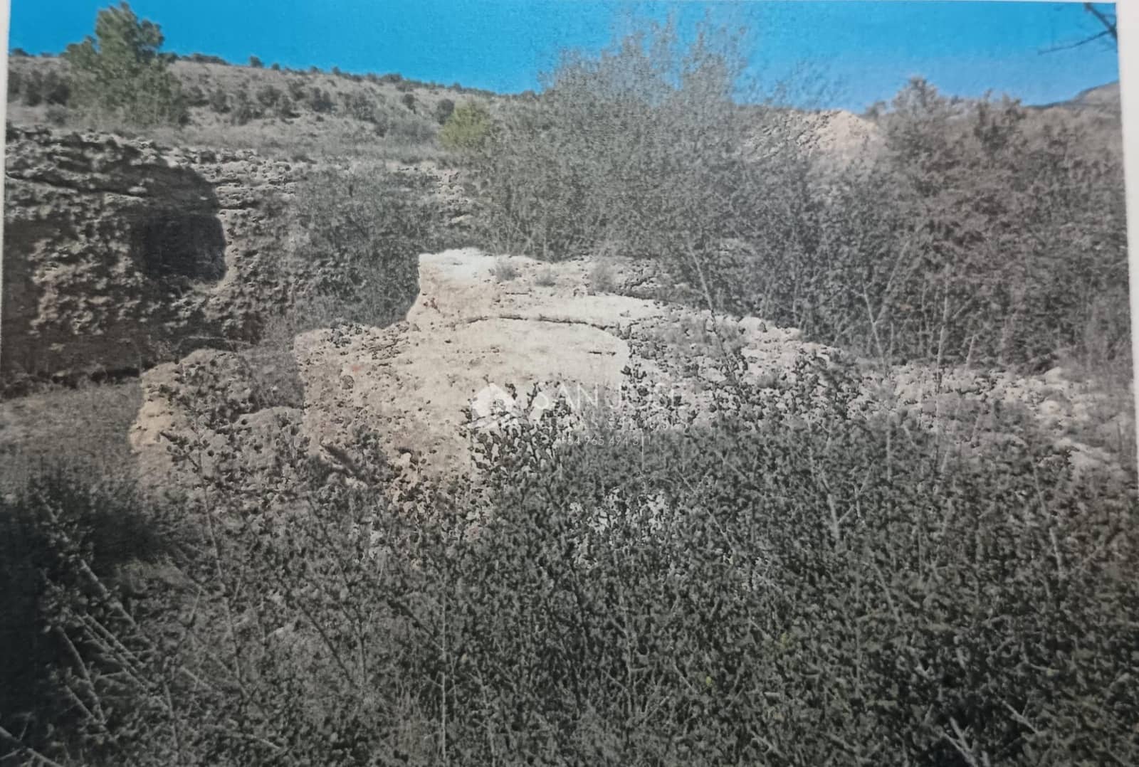 Grunde uden byggetilladelser til salg i Monovar / Monover - € 50.000 (Ref: 8485493)