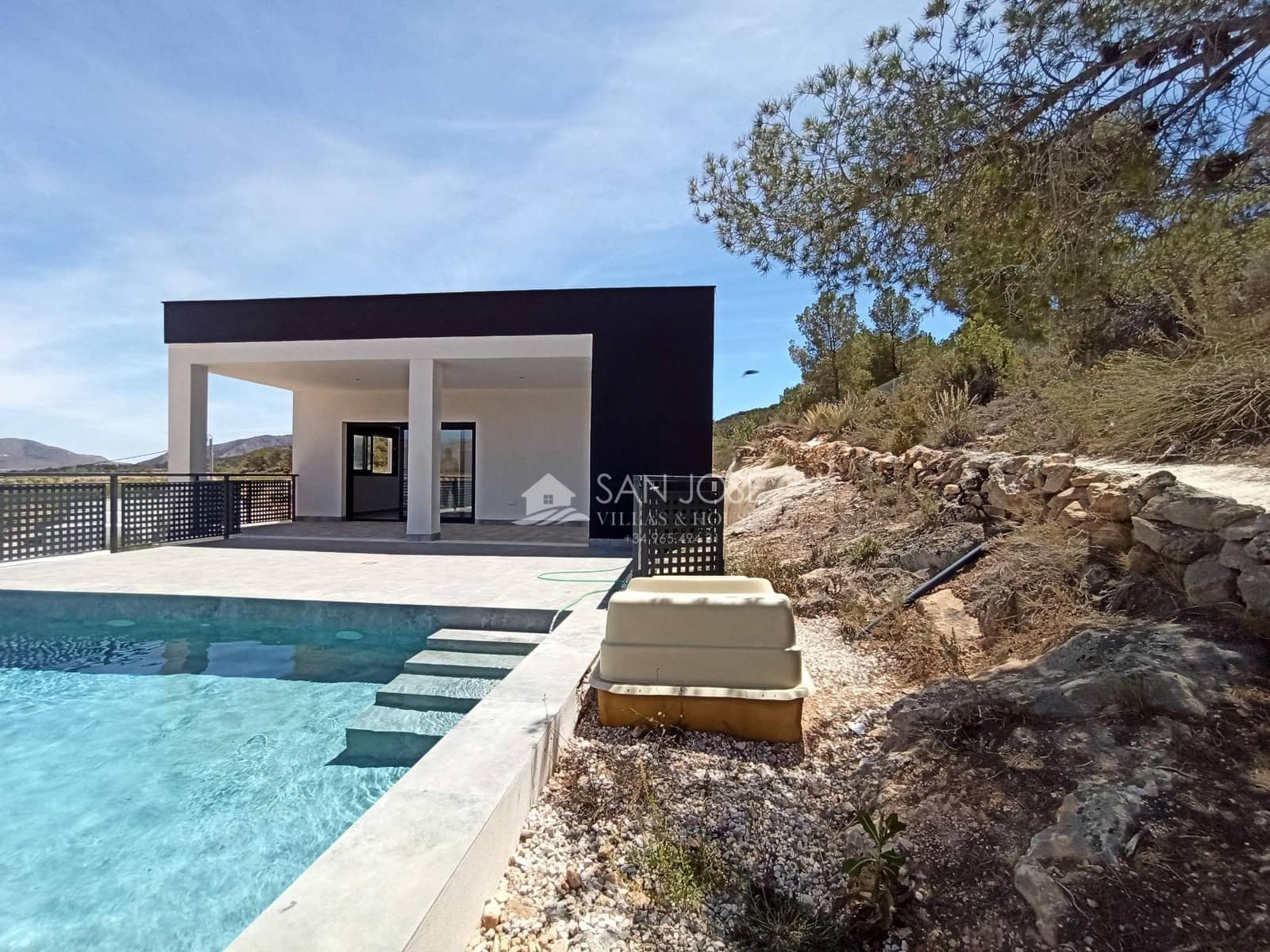 3 soveværelse Villa til salg i Canada de la Lena med swimmingpool - € 340.000 (Ref: 8500321)