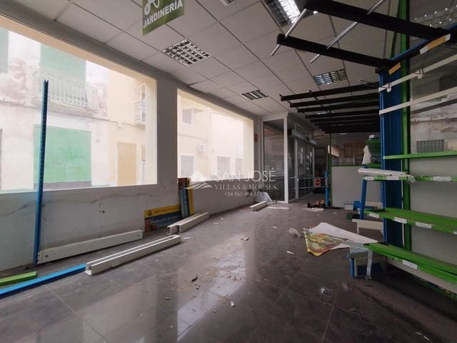 Empresa para venda em Novelda - 880 000 € (Ref: 8542320)